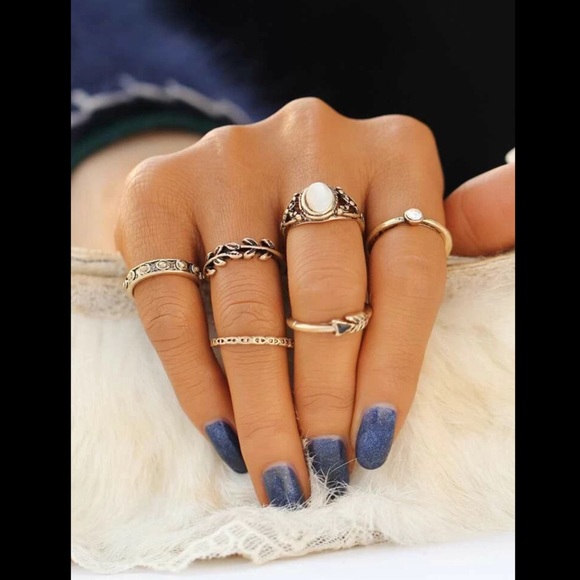 Jewelry - Bronze Gold, Assorted Ring Set
